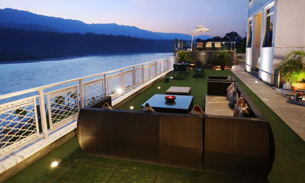 Ganga Kinare- A Riverside Boutique Resort, Rishikesh Exterior photo
